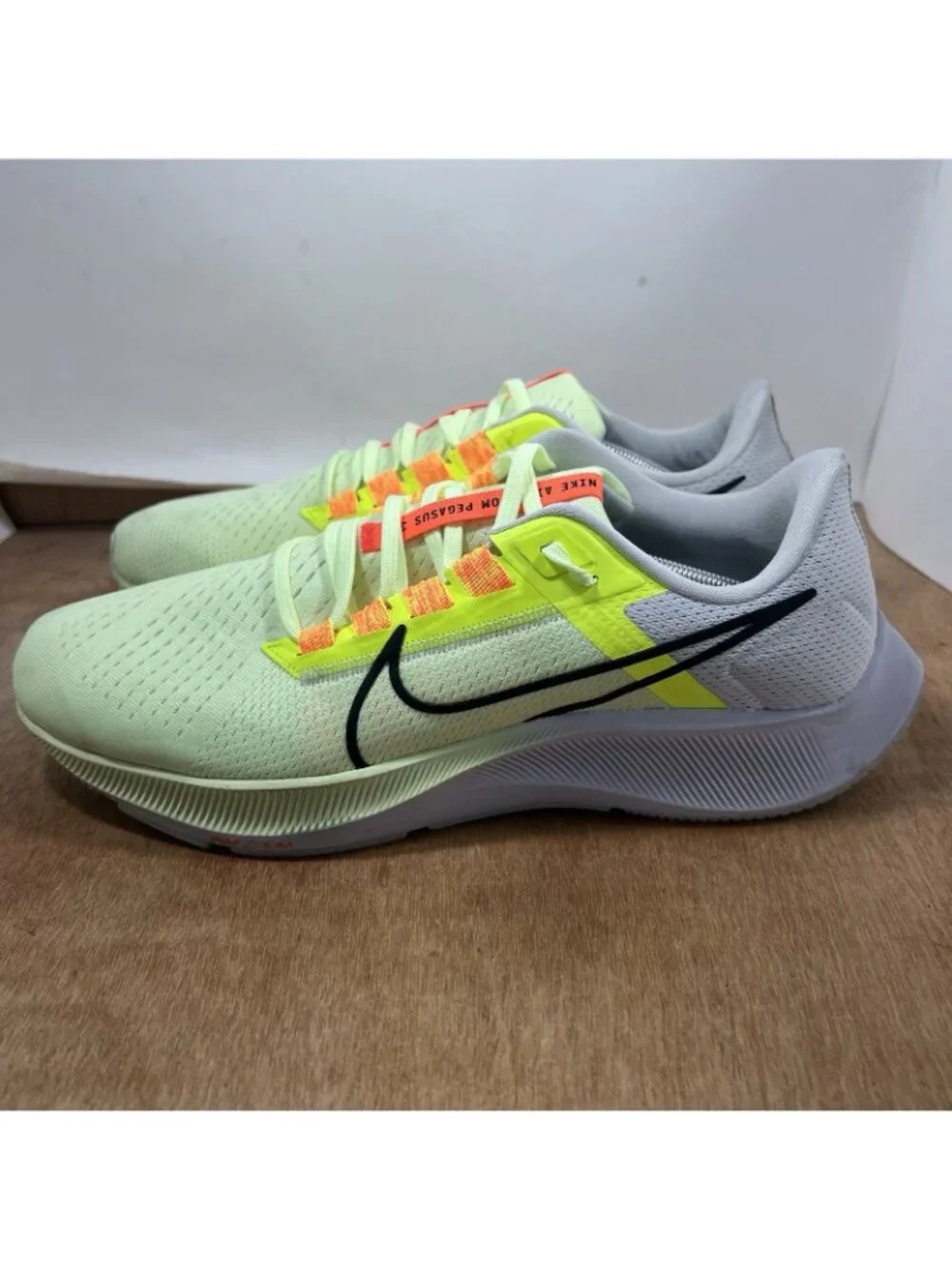 Nike Air Zoom Pegasus 38 CW7356-700 Men's 13 Running Shoes Barely Volt Sneakers